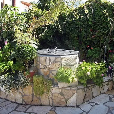 Apartament Dina Agios Gordios (Corfu)