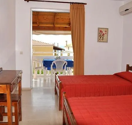 Апартаменты Dina *