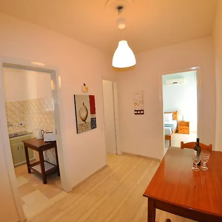 Dina * Agios Gordios (Corfu)