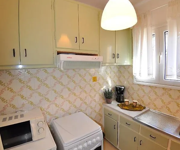 Dina Apartmán Agios Gordios (Corfu)